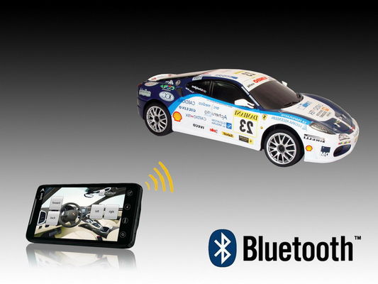 Автомобиль с управляемым Bluetooth